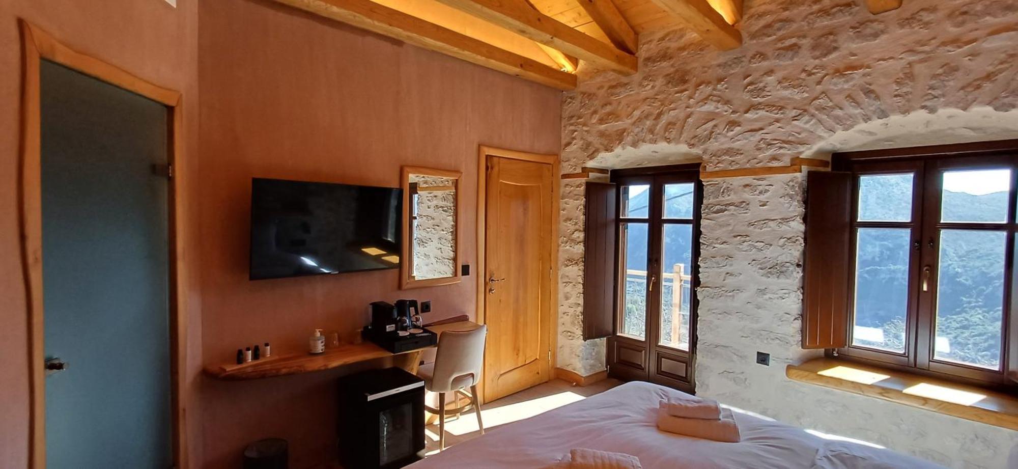Casagli Luxury Suites Dimitsana Luaran gambar
